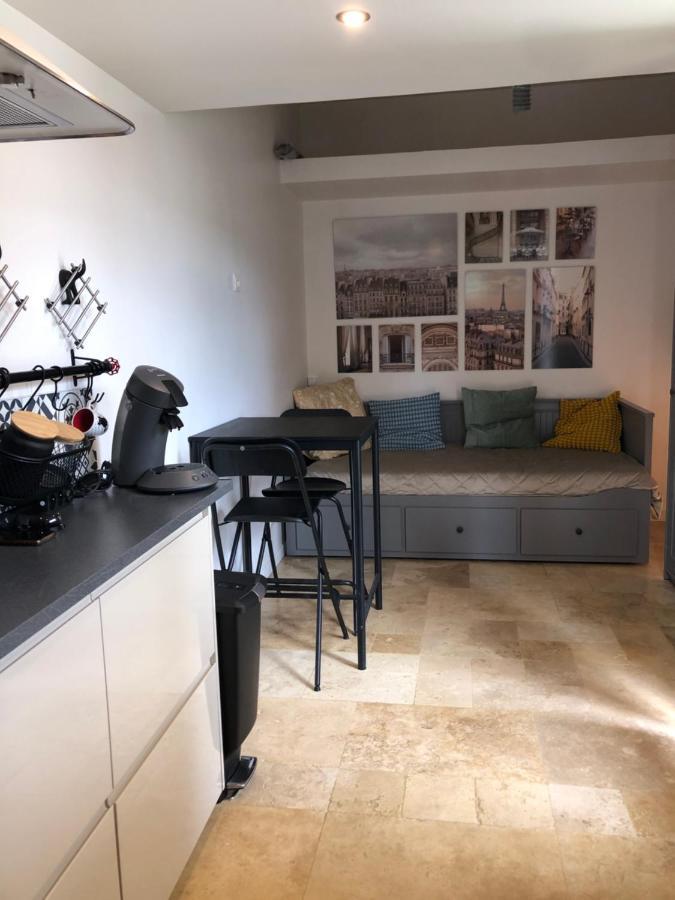 Paris-Eiffel, Bienvenue -Terrasse -Netflix Apartment Pantin Exterior photo