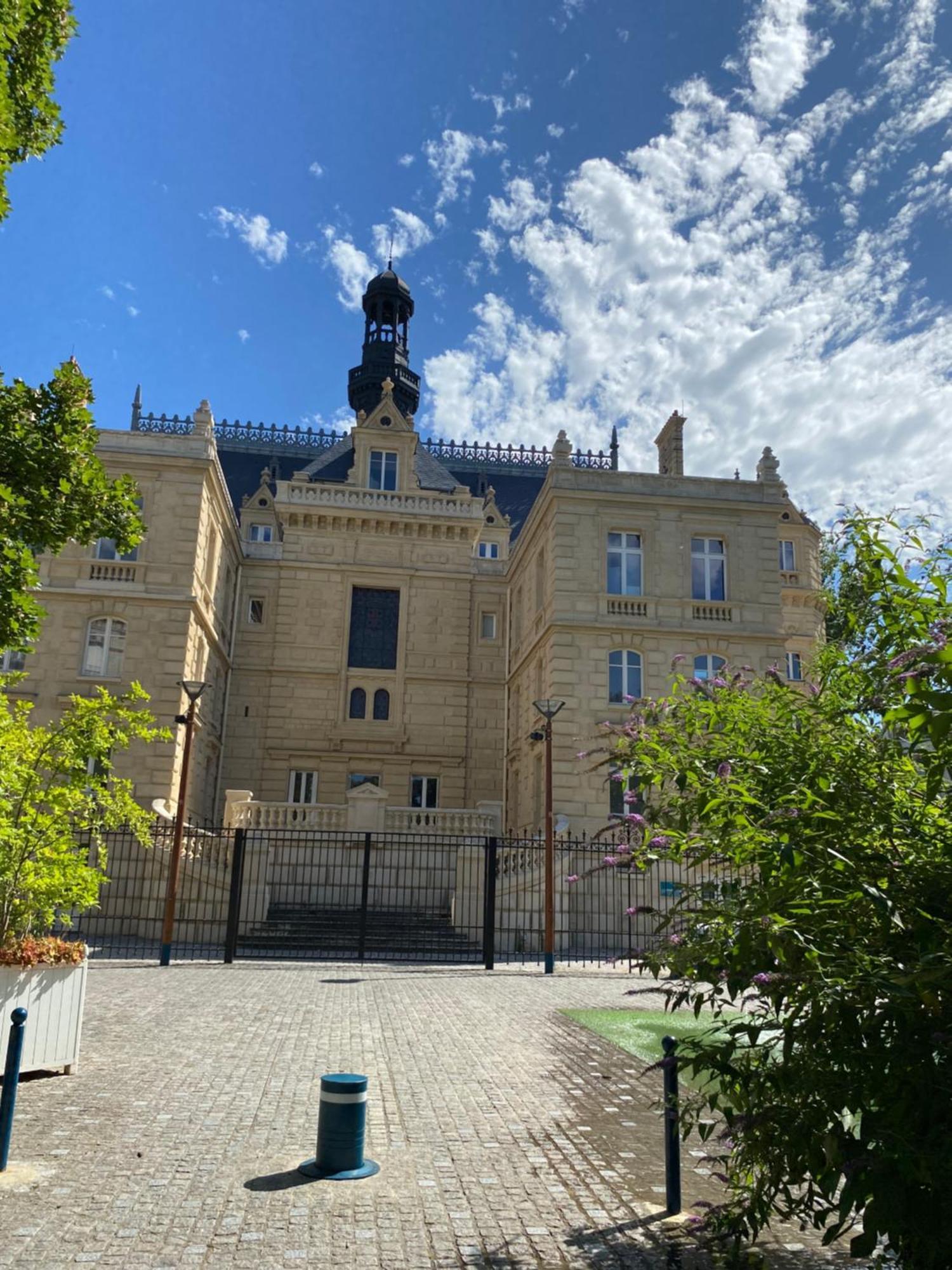 Paris-Eiffel, Bienvenue -Terrasse -Netflix Apartment Pantin Exterior photo